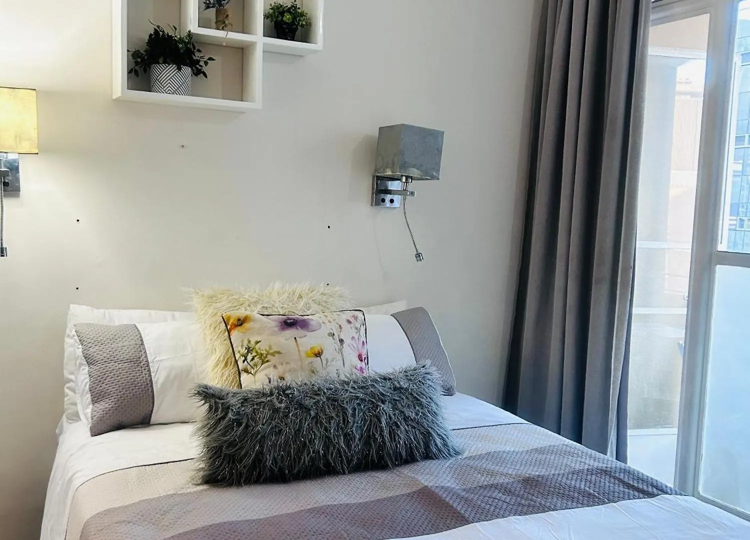 47 On Hyde Park Apartment Cape Town 0*,  South Africa